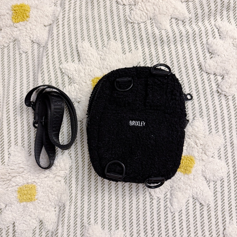 Brixley Fanny Pack Crossbody Bag - Sherpa Pepper - Picture 2 of 3